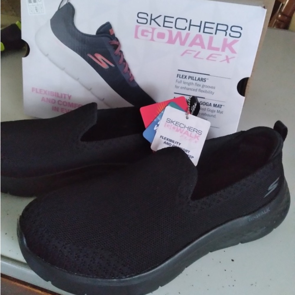 Brand new Skechers shoes